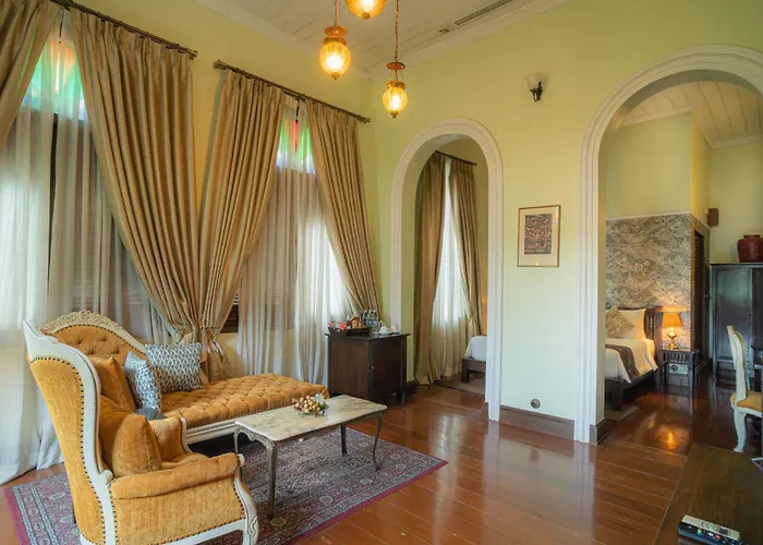酒店 Praya Palazzo (adults Only)