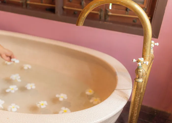 Hotel Praya Palazzo (adults Only) 4*